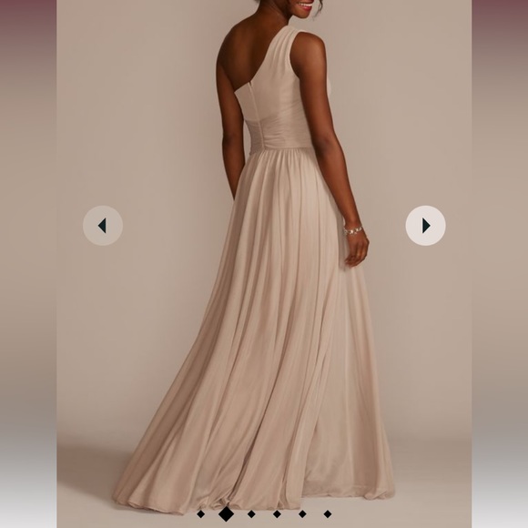 Sage green bridesmaid dress - Picture 2 of 2